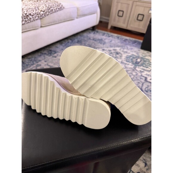 NWT Torrid Laceup Oxford Shoes Women's Beige Natural Sz 9.5W  Travel Office Work - Picture 8 of 11